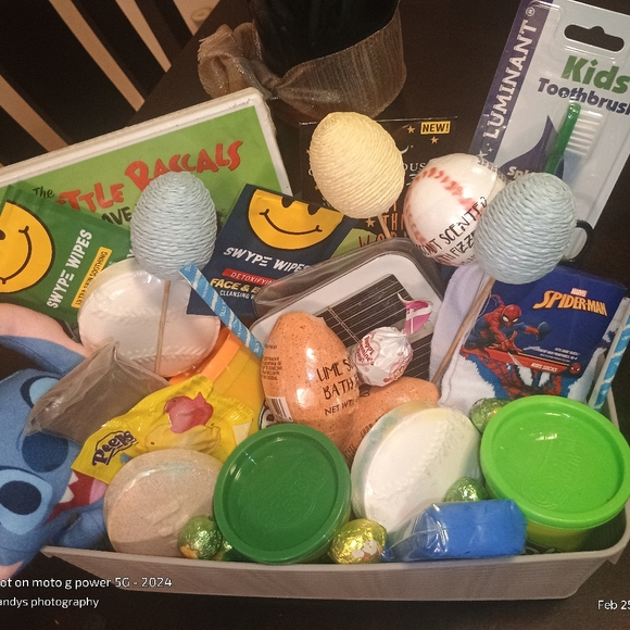 Boys Easter basket. 10 and under boys Easter basket custom Easter basket - Picture 3 of 4